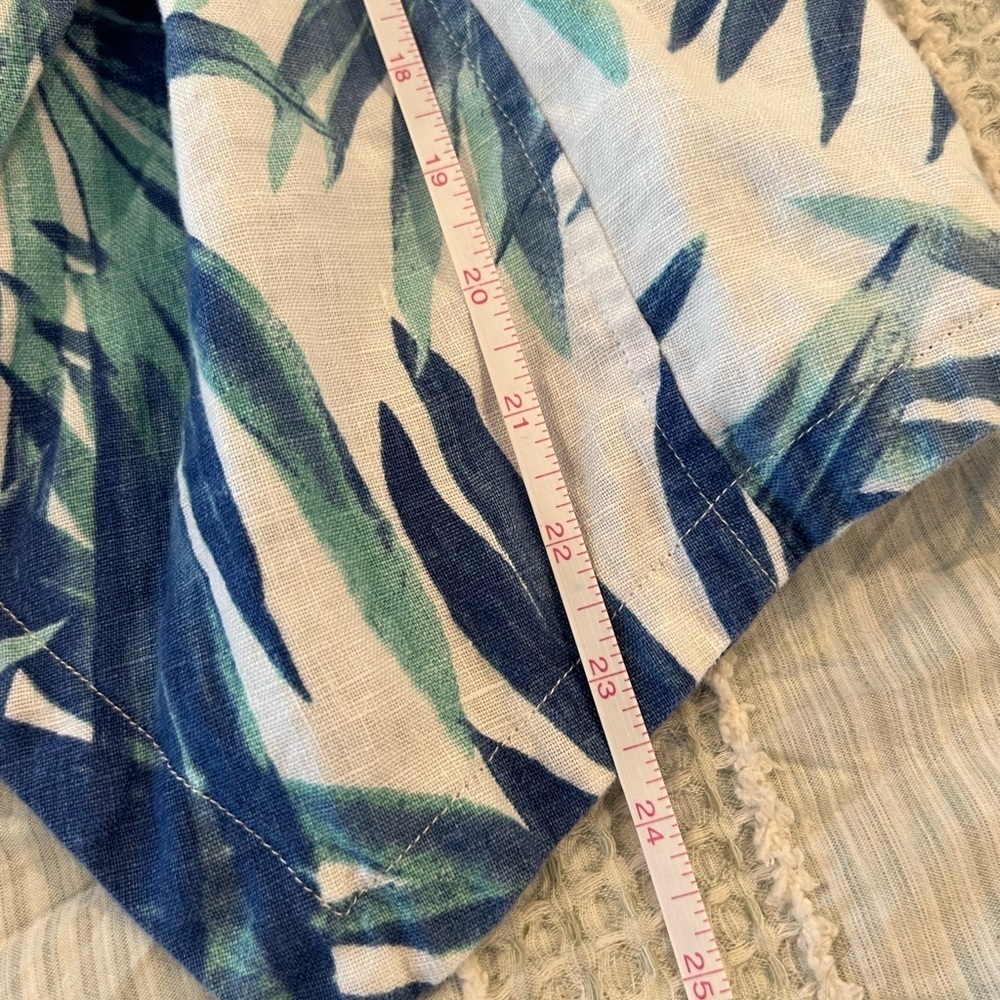 Chico’s Blue & White Tropical Floral Linen‎ Cardigan Top Size 1 - Picture 6 of 6